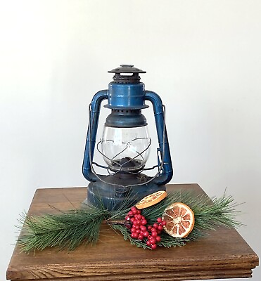 #ad Dietz Little Wizard Lantern No 1 Blue Kerosene Oil Lamp Syracuse NY $55.00