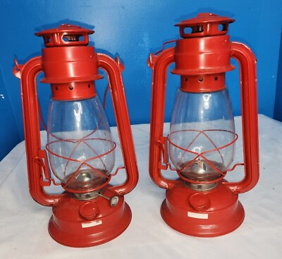 #ad Vintage DIETZ Junior No 20 Red Kerosene Lantern Lamp w Glass Globe Set Of 2 $40.00