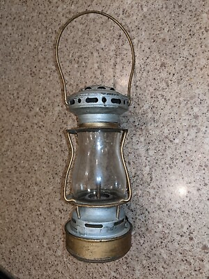 #ad Antique 1914 Dietz “Scout” Ice Skater’s Lantern Marked w Embossed Globe $200.00
