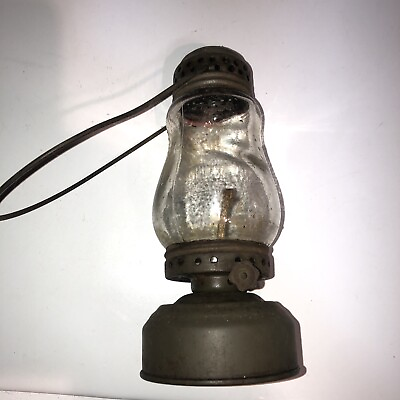 #ad Antique Brass Skaters Lantern 7 1 4” Tall Estate Original Patina Original Globe $51.95