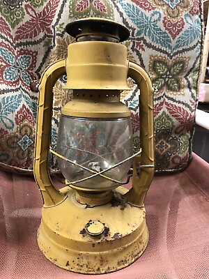 #ad Vintage Dietz Lantern No. 2 D Lite USA Made NY Oil Lantern For Parts $35.00