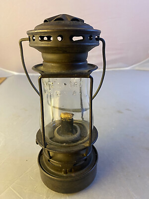 #ad Antique Dietz Scout Skaters Lantern Original Globe 1914 Patent $265.00