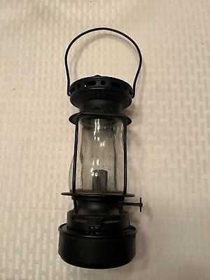 #ad Antique Dietz NY Skaters Lantern Scout H3 Glass made in USA $250.00