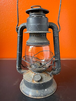#ad Vintage Lantern DIETZ LITTLE WIZARD kerosene Barn Oil Lamp Light Globe camping $39.99