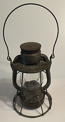 #ad Vintage Dietz Vesta New York Central Railroad Lantern W Embossed Globe🌺 $179.10