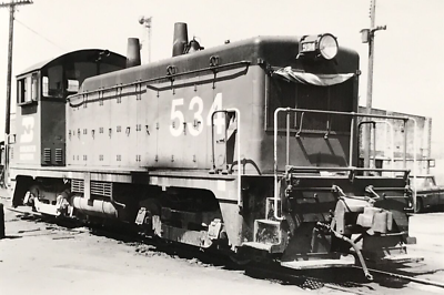 #ad Burlington Northern Railroad BN #534 NW2 Electromotive Train Bamp;W Photo Aurora IL $9.99